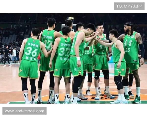 足球队观看CBA赛事的影响