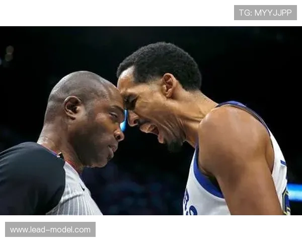 搜狐NBA频道内容概览：赛况资讯、图集与视频速递